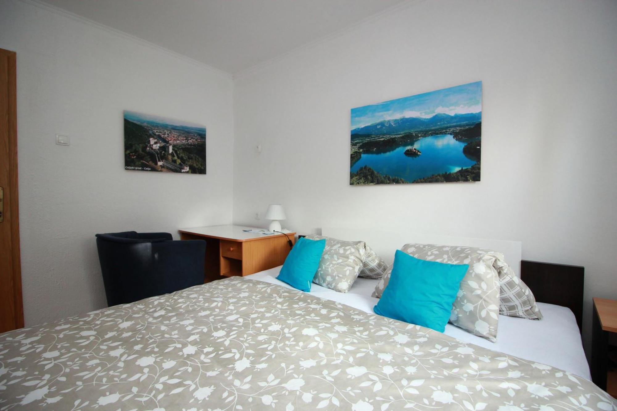 Guesthouse Veles Slovenska Bistrica Pokój zdjęcie