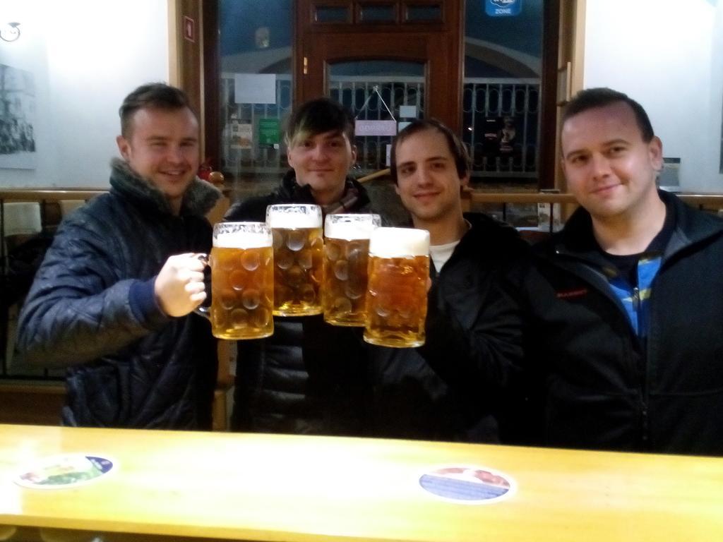 Guesthouse Veles Slovenska Bistrica Zewnętrze zdjęcie