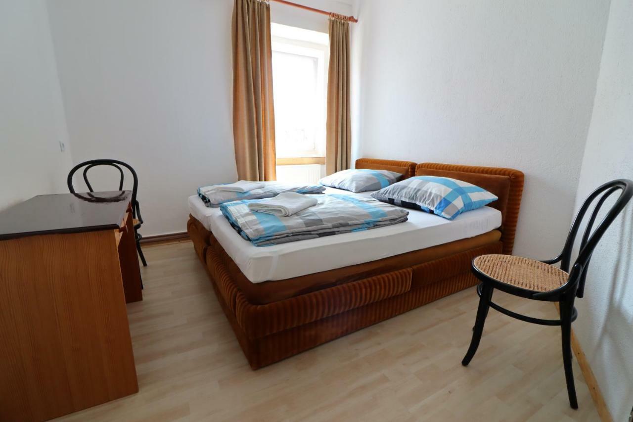 Guesthouse Veles Slovenska Bistrica Zewnętrze zdjęcie